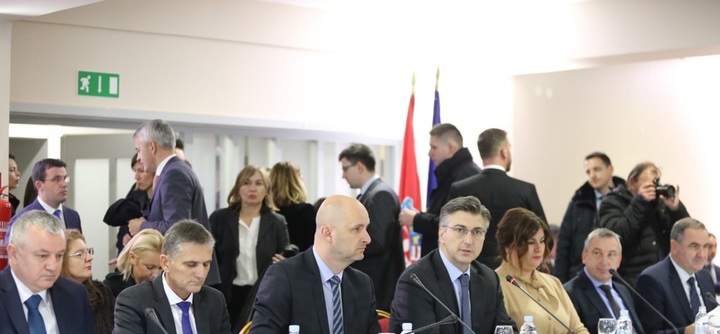 Dosad ugovoreno 8,5 mlrd. kuna, još je 10 mlrd. iz ove financijske perspektive EU na raspolaganju slavonskim županijama